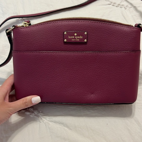 Maroon Kate Spade Crossbody! - Picture 6 of 9